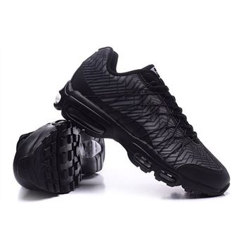 Nike Air Max 95 All Black